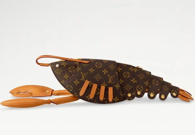 虾造型手袋遭网友吐槽“看不懂”店方回应开元棋牌网站售价55500元的LV龙(图3)